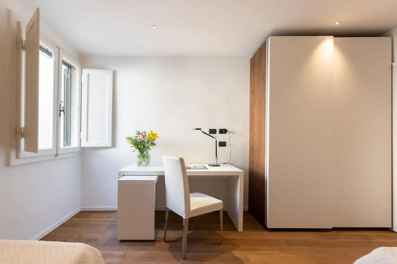 Comfort Apartment Panicale Florence Italy